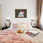 Prague Days - 1Min Old Town Square - 1Bdr Apt - Parizska Street